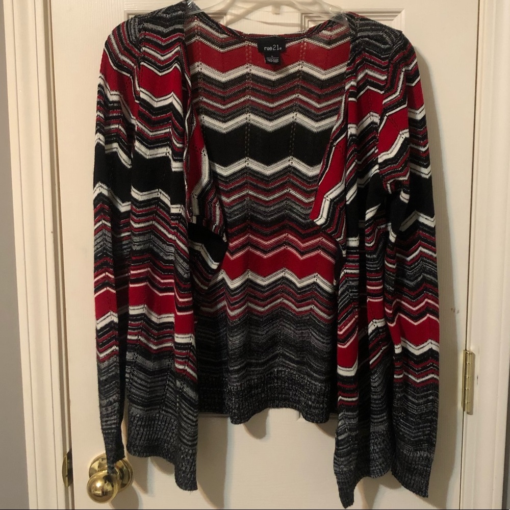 Large cardigan chevron